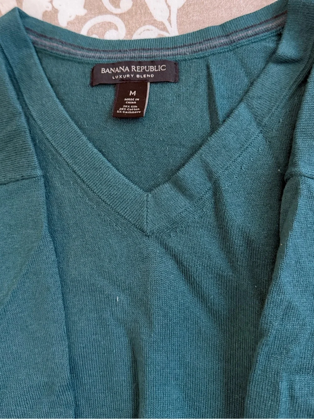Banana Republic Teal V-Neck Knit Top